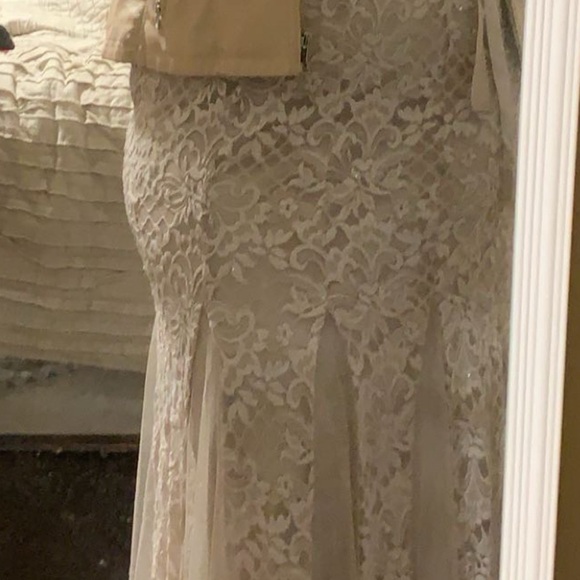 Beautiful  dress for a wedding or birthday party - Picture 1 of 10